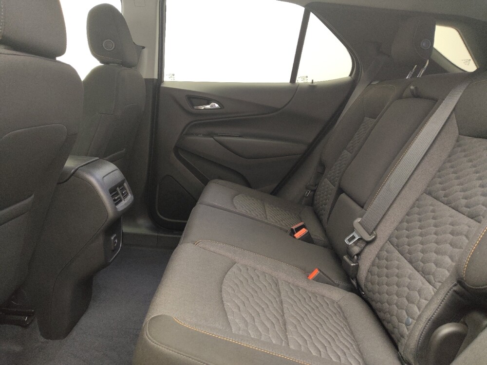 2019 Chevrolet Equinox in Lakewood, CO 80215 - 18118395 18