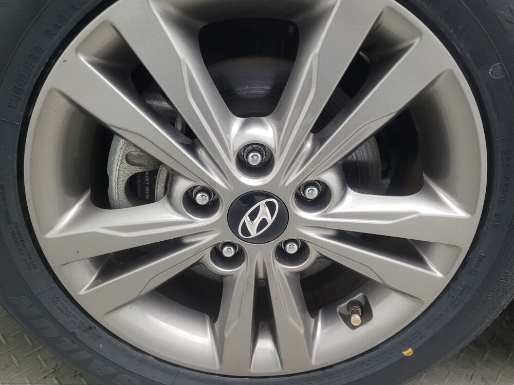 2018 Hyundai Elantra in Stone Mountain, GA 30083 - 18118397 31