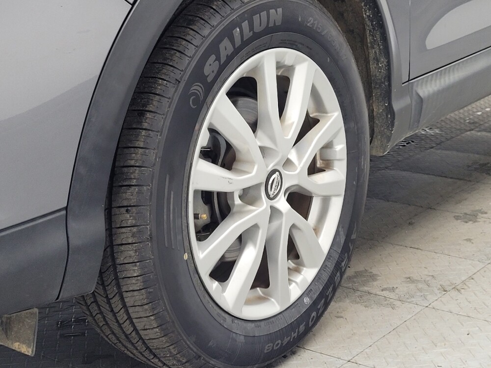 2020 Nissan Rogue Sport in Memphis, TN 38115 - 18118401 31