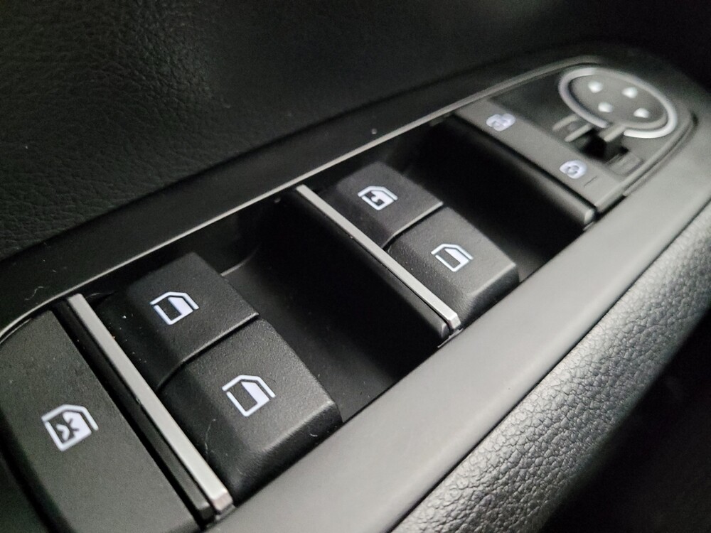 2025 Kia Soul in Raleigh, NC 27604 - 18118418 27