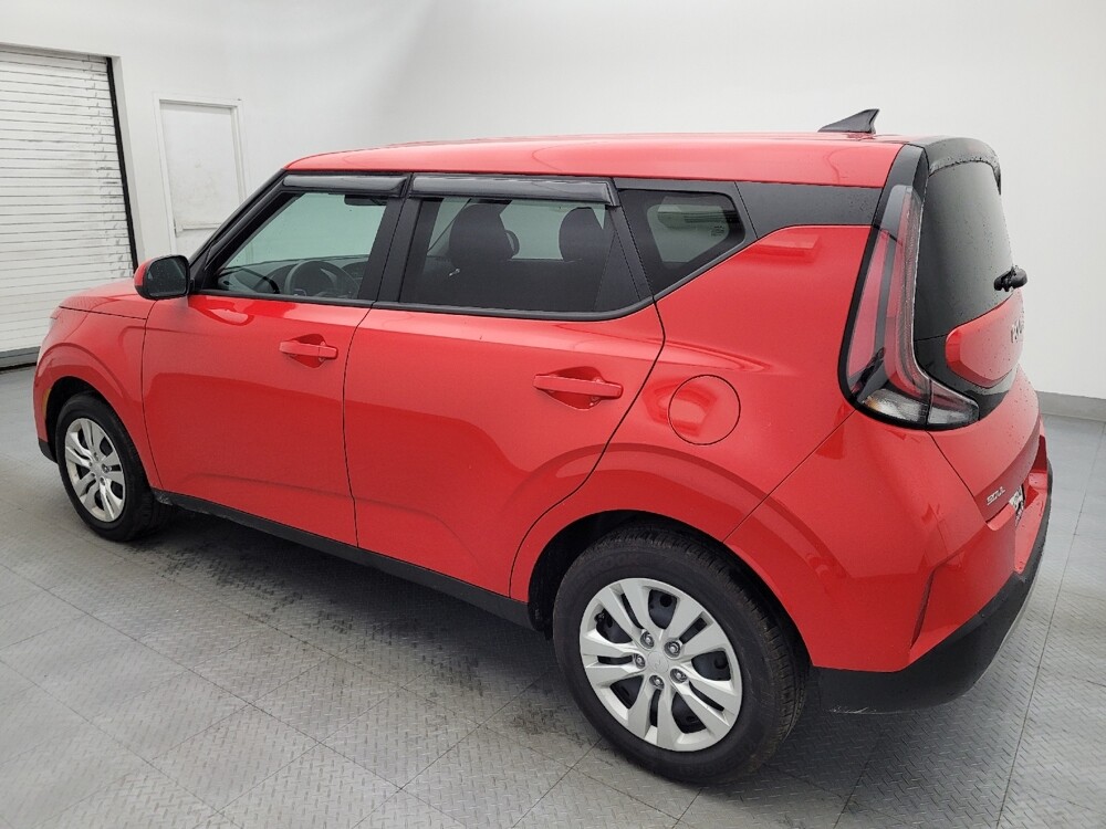 2025 Kia Soul in Raleigh, NC 27604 - 18118418 3