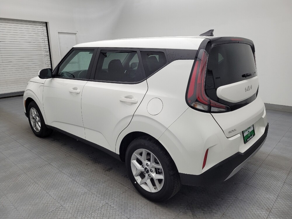 2025 Kia Soul in Charlotte, NC 28213 - 18118419 5