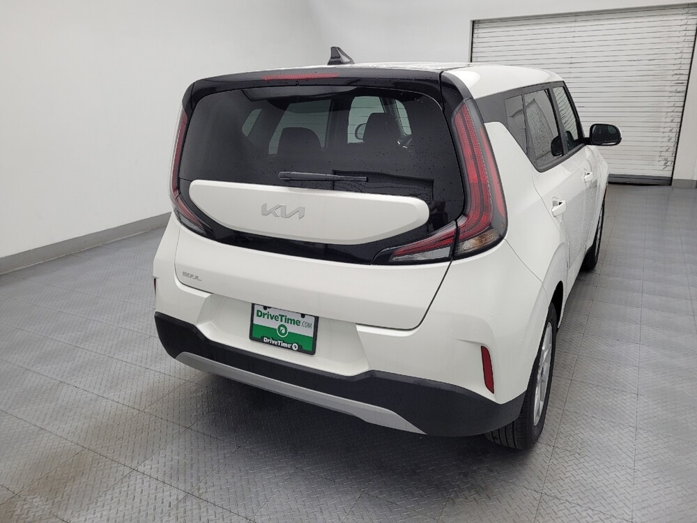 2025 Kia Soul in Charlotte, NC 28213 - 18118419 7