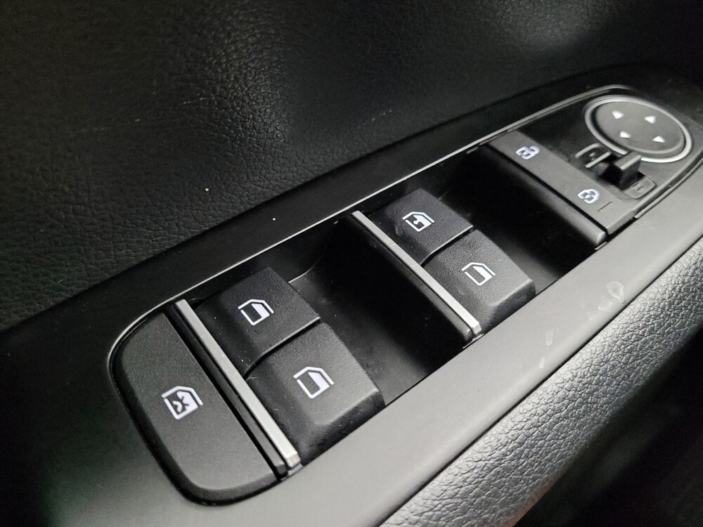 2025 Kia Soul in Columbia, SC 29210 - 18118420 27