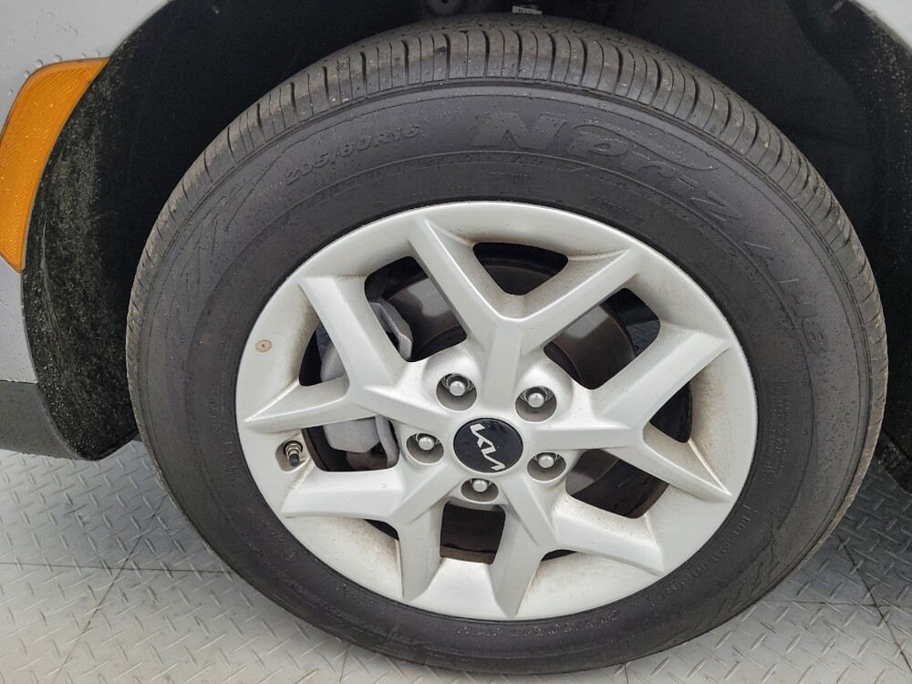 2025 Kia Soul in Columbia, SC 29210 - 18118420 31