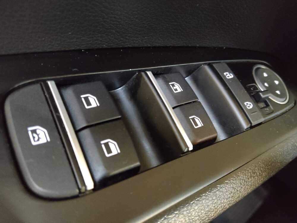 2025 Kia Soul in Raleigh, NC 27604 - 18118421 27