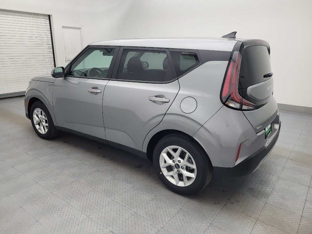 2025 Kia Soul in Raleigh, NC 27604 - 18118421 3