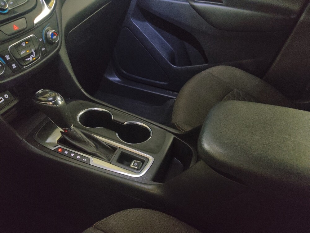 2021 Chevrolet Equinox in Stone Mountain, GA 30083 - 18118422 26