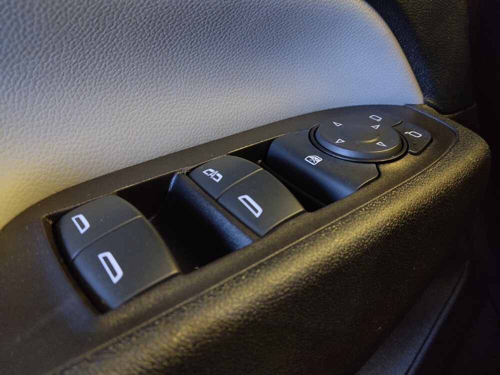 2022 Chevrolet Equinox in Albuquerque, NM 87113 - 18118433 27