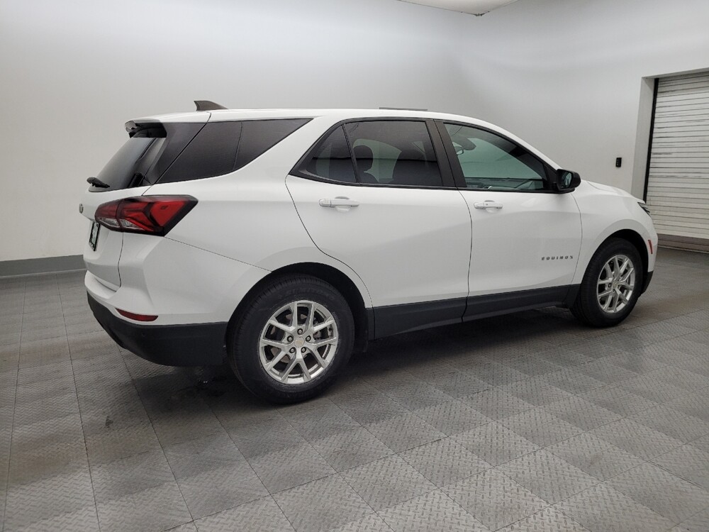 2022 Chevrolet Equinox in Albuquerque, NM 87113 - 18118434 10