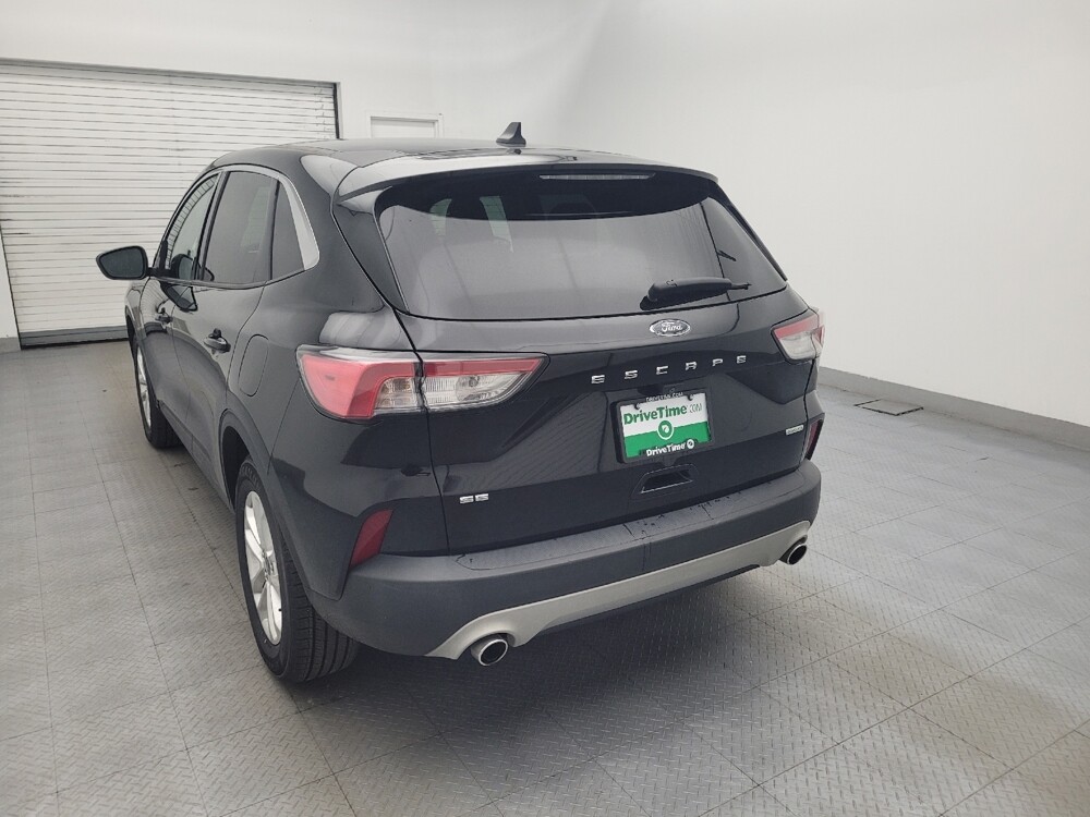 2020 Ford Escape in Columbia, SC 29210 - 18118436 6