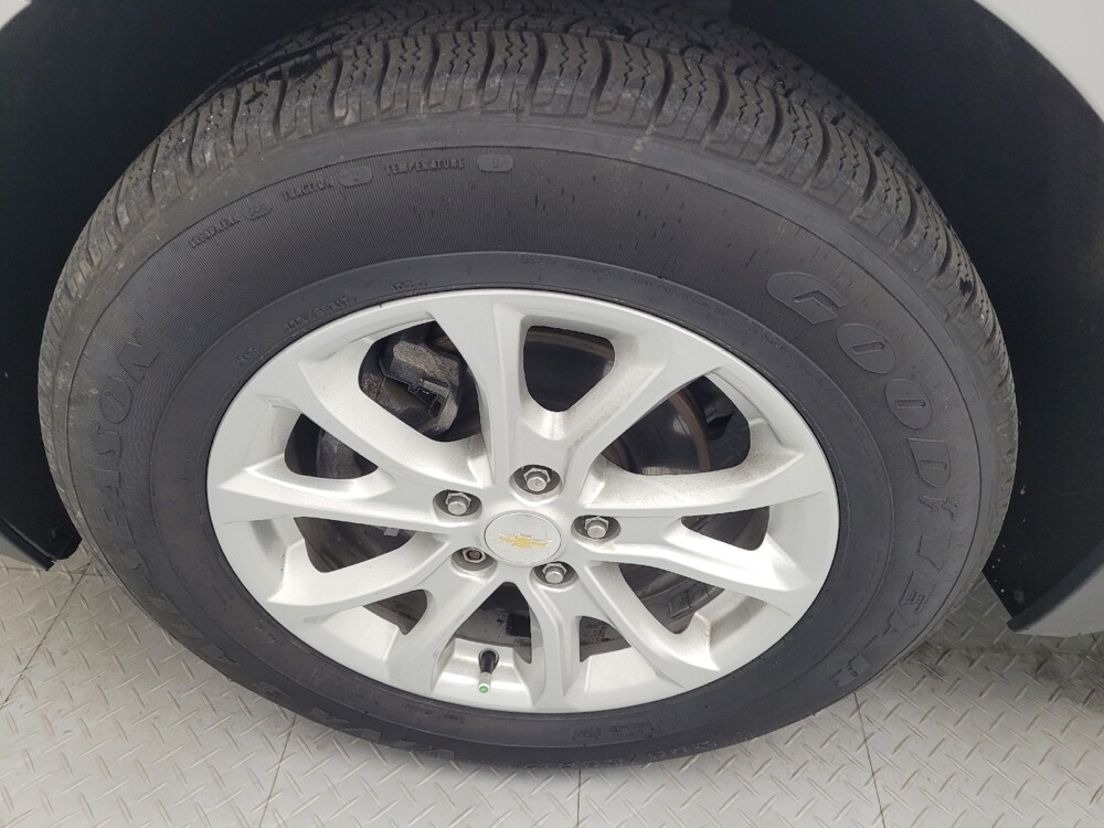 2018 Chevrolet Equinox in Columbia, SC 29210 - 18118438 31