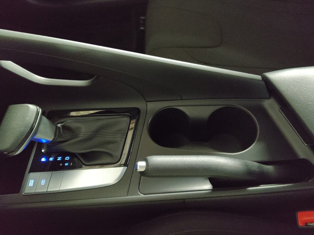 2024 Hyundai Elantra in Duluth, GA 30096 - 18118439 26