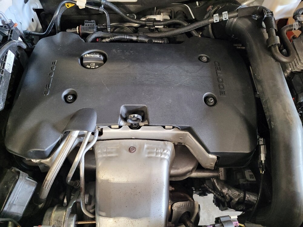 2018 Chevrolet Equinox in Savannah, GA 31419 - 18118446 30