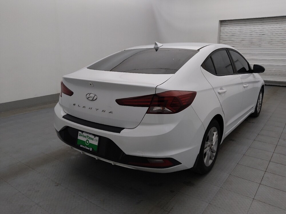 2020 Hyundai Elantra in Fort Myers, FL 33907 - 18118448 9