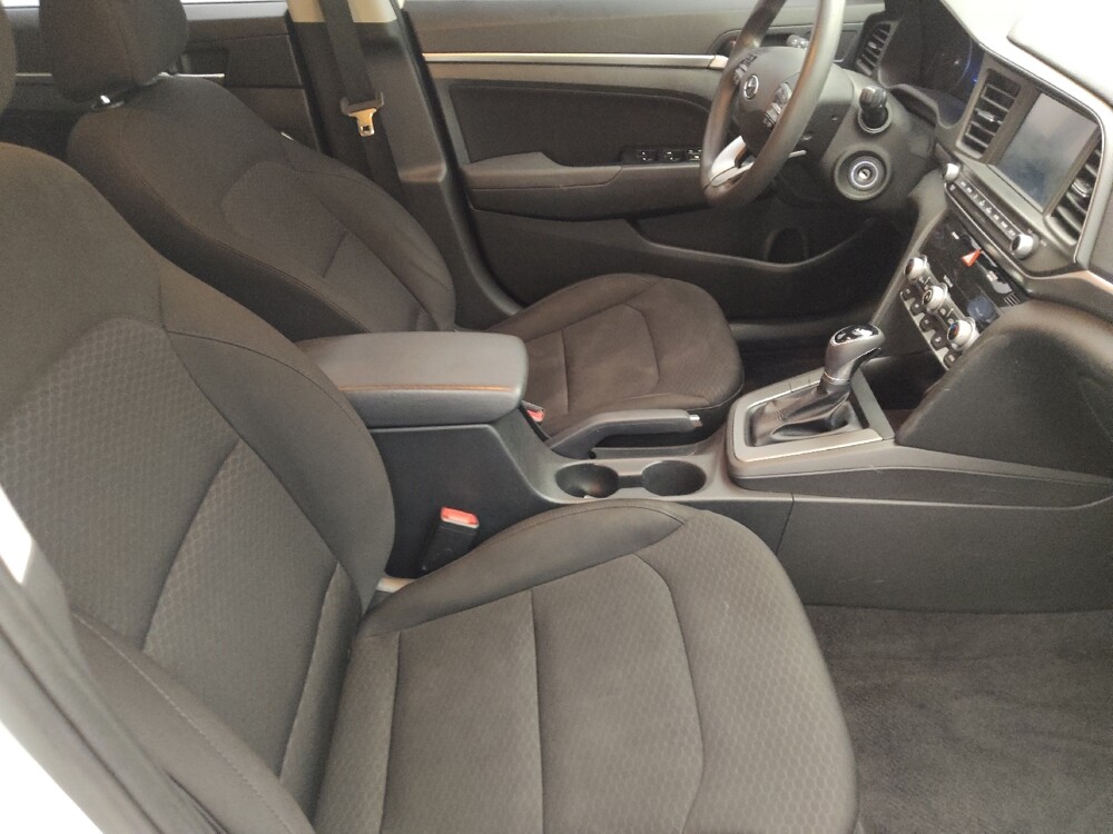 2020 Hyundai Elantra in Fort Myers, FL 33907 - 18118448 21