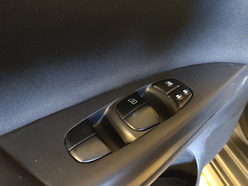 2018 Nissan Sentra in Fort Myers, FL 33907 - 18118449 27