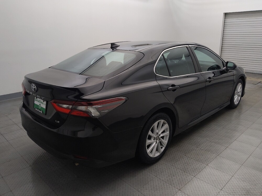 2022 Toyota Camry in Houston, TX 77034 - 18118455 9