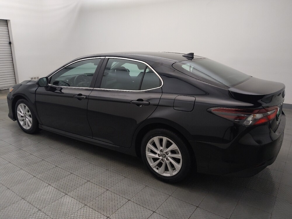 2022 Toyota Camry in Houston, TX 77034 - 18118455 3
