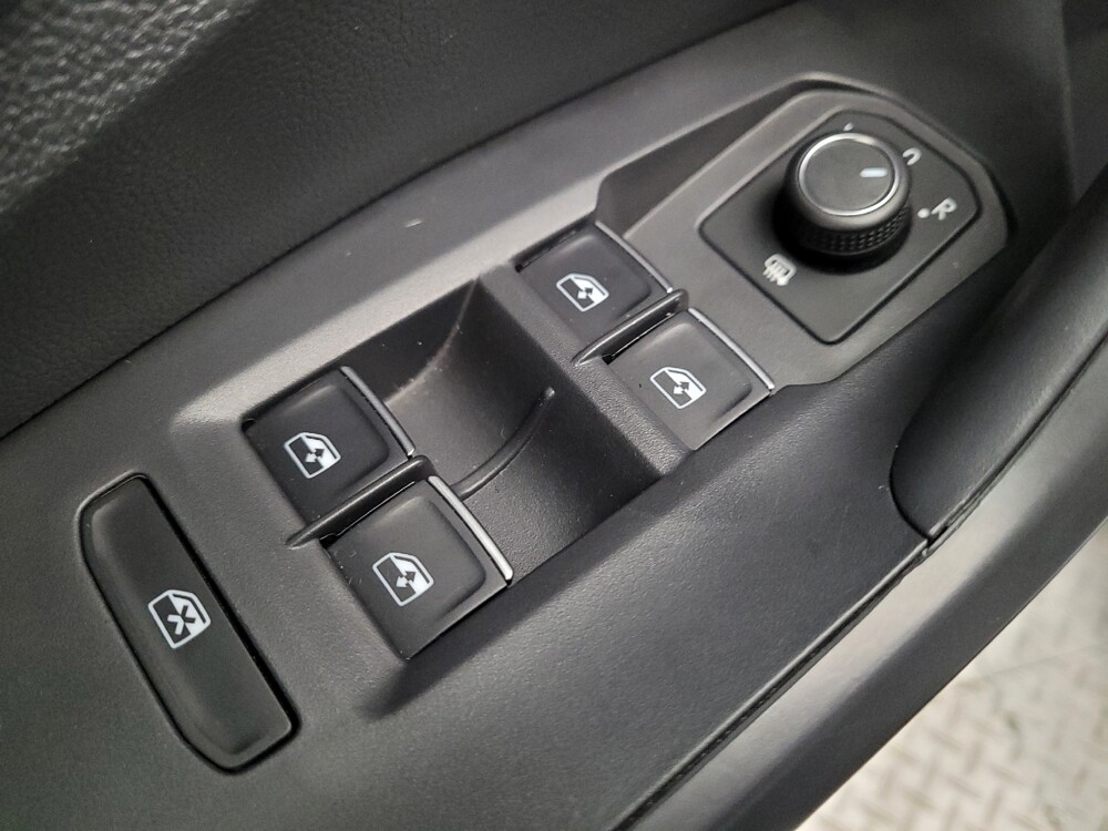 2025 Volkswagen Jetta in Montclair, CA 91763 - 18118459 27