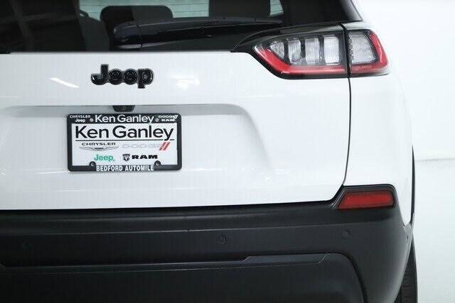 2023 Jeep Cherokee in Bedford, OH 44146 - 18118462 90