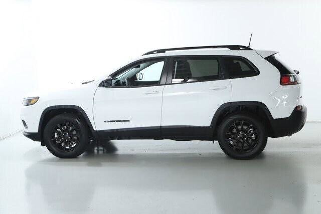 2023 Jeep Cherokee in Bedford, OH 44146 - 18118462 84