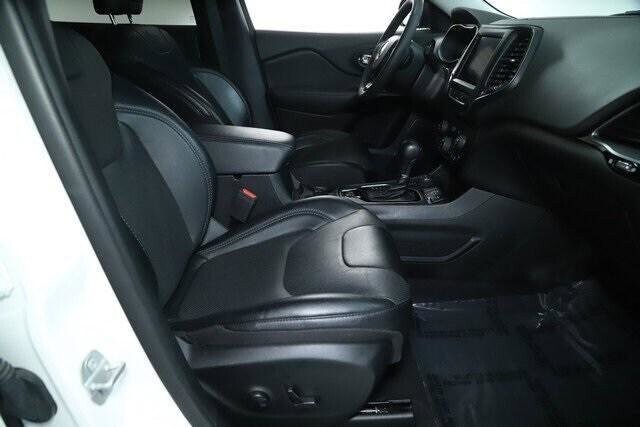 2023 Jeep Cherokee in Bedford, OH 44146 - 18118462 80