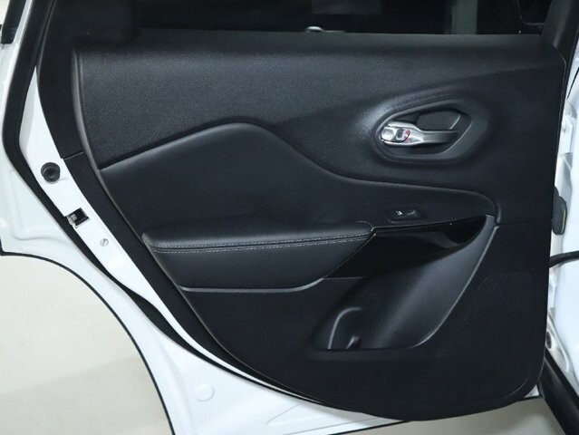 2023 Jeep Cherokee in Bedford, OH 44146 - 18118462 13