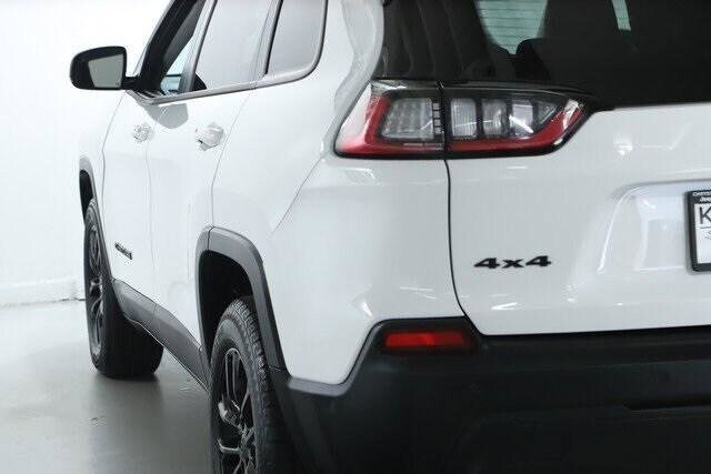 2023 Jeep Cherokee in Bedford, OH 44146 - 18118462 87