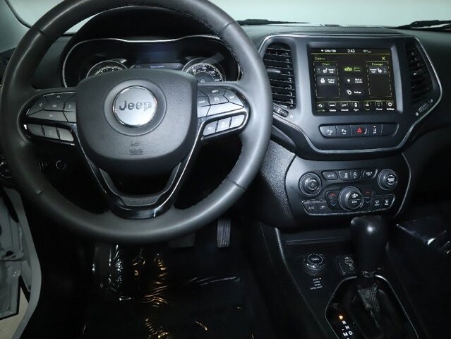 2023 Jeep Cherokee in Bedford, OH 44146 - 18118462 28