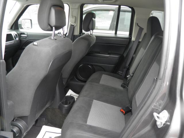 2017 Jeep Patriot in Barton, MD 21521 - 18118465 4