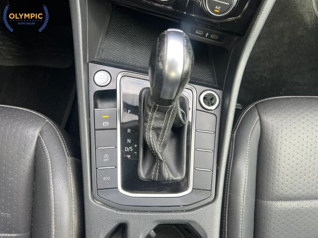 2021 Volkswagen Jetta in Decatur, GA 30032 - 18118469 31