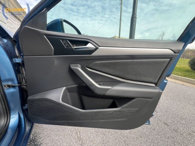 2021 Volkswagen Jetta in Decatur, GA 30032 - 18118469 45