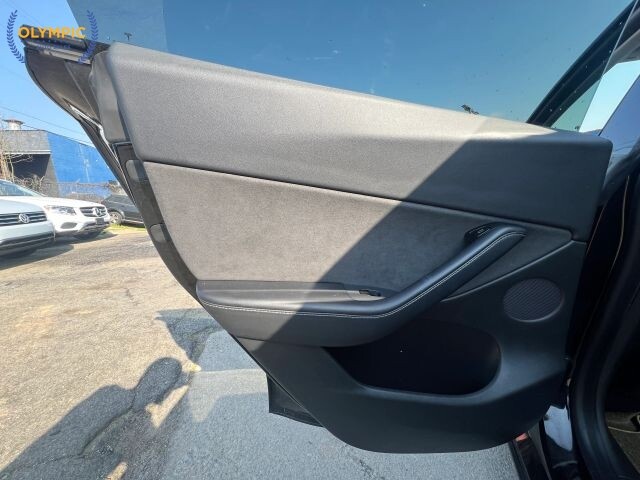 2021 Tesla Model Y in Decatur, GA 30032 - 18118470 38