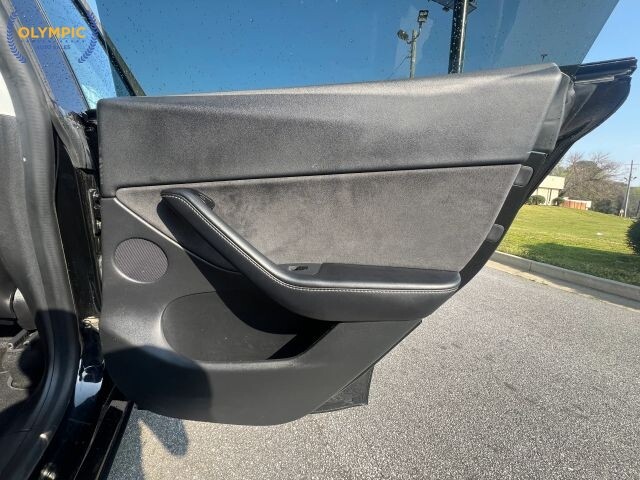 2021 Tesla Model Y in Decatur, GA 30032 - 18118470 39