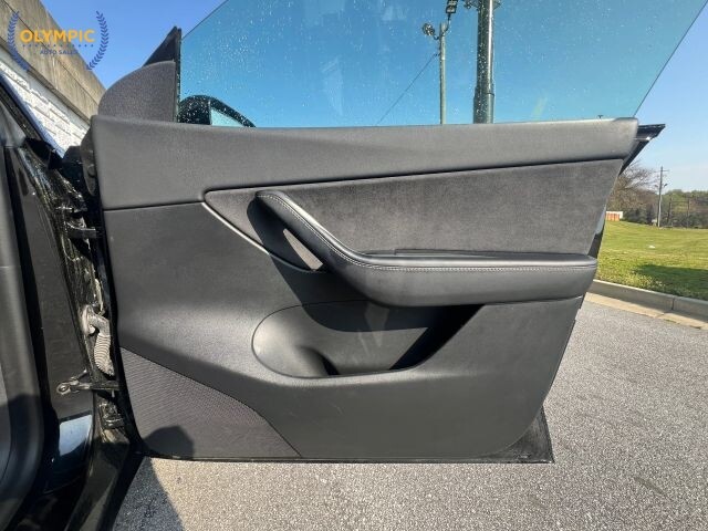 2021 Tesla Model Y in Decatur, GA 30032 - 18118470 37