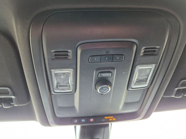 2021 Chevrolet Suburban in Wadena, MN 56482 - 18118473 33