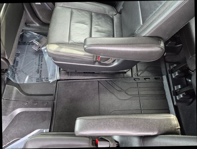 2021 Chevrolet Suburban in Wadena, MN 56482 - 18118473 30