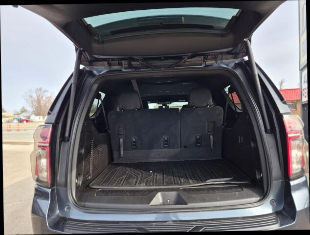 2021 Chevrolet Suburban in Wadena, MN 56482 - 18118473 8