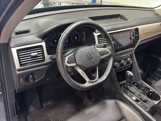 2023 Volkswagen Atlas in Burlington, WI 53105 - 18118474 15