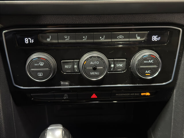 2023 Volkswagen Atlas in Burlington, WI 53105 - 18118474 29