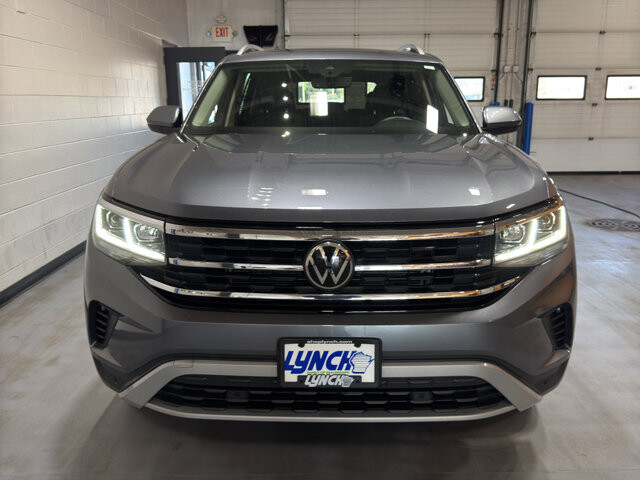 2023 Volkswagen Atlas in Burlington, WI 53105 - 18118474 8