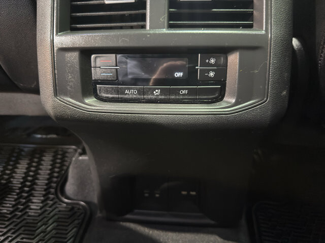 2023 Volkswagen Atlas in Burlington, WI 53105 - 18118474 12