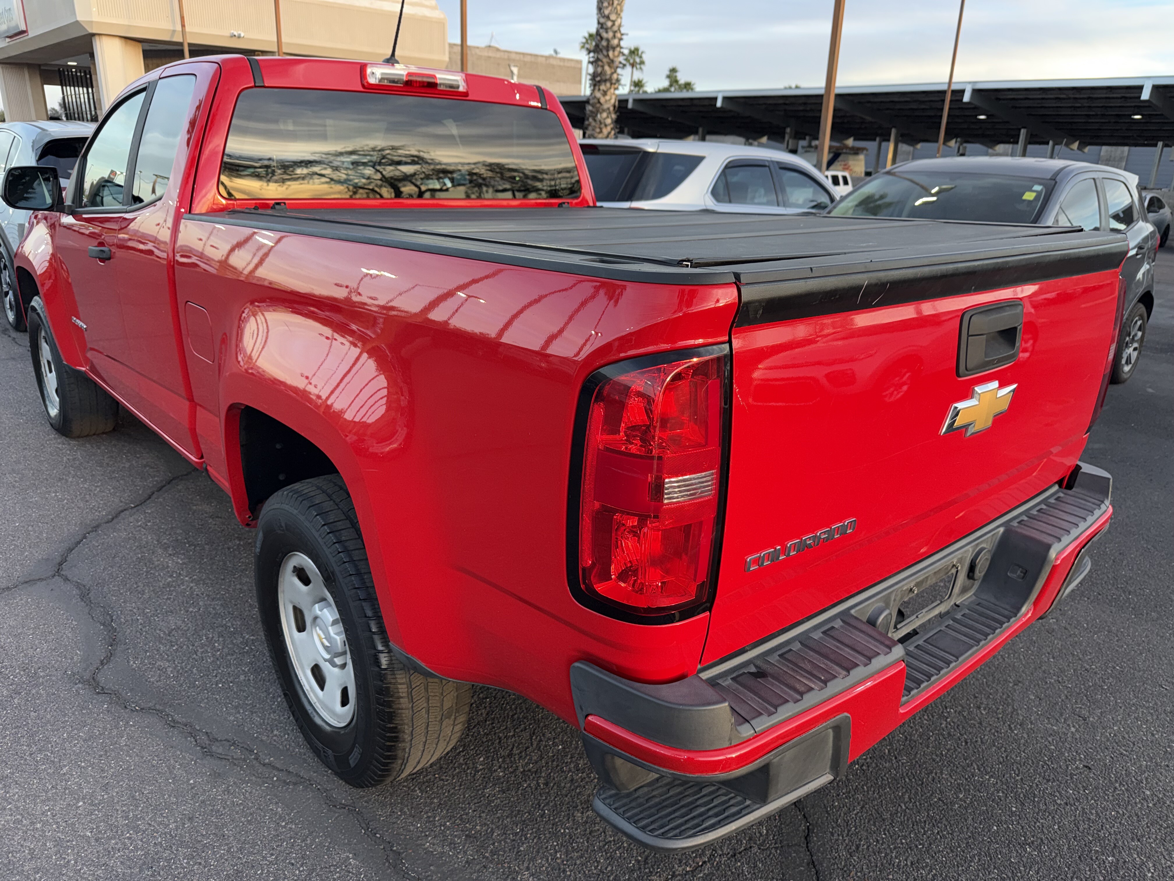 2017 Chevrolet Colorado in Phoenix, AZ 85022 - 18118497 6