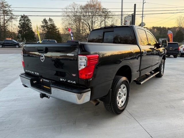 2019 Nissan Titan in Knoxville, TN 37920 - 18118499 5