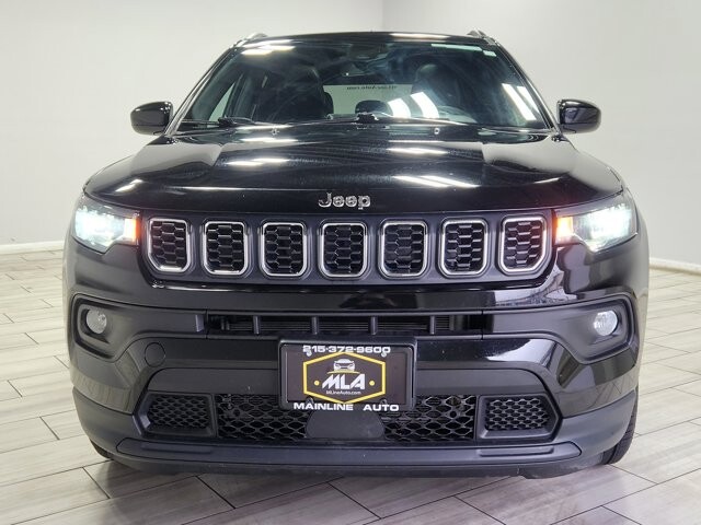 2025 Jeep Compass in Cinnaminson, NJ 08077 - 18118500 8