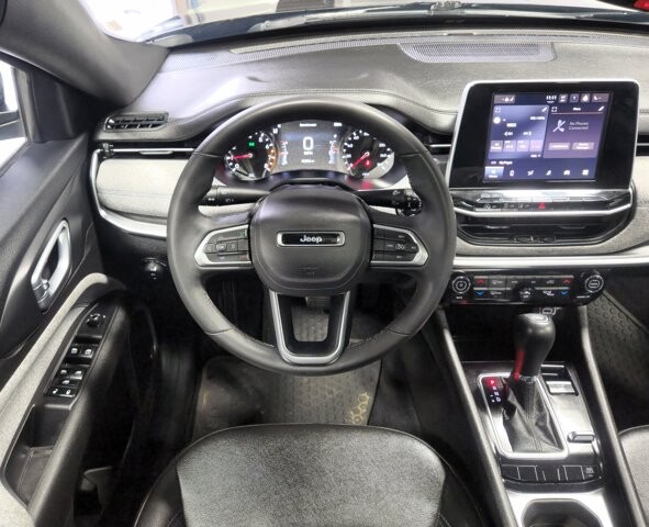 2025 Jeep Compass in Cinnaminson, NJ 08077 - 18118500 17