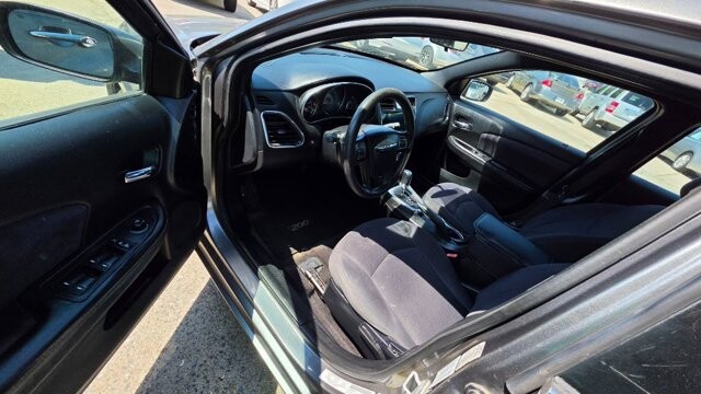 2012 Chrysler 200 in Cartersville, GA 30120 - 18118505 5