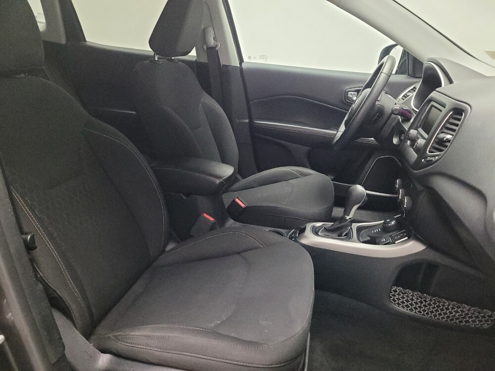 2018 Jeep Compass in Riverside, CA 92504 - 18118506 21