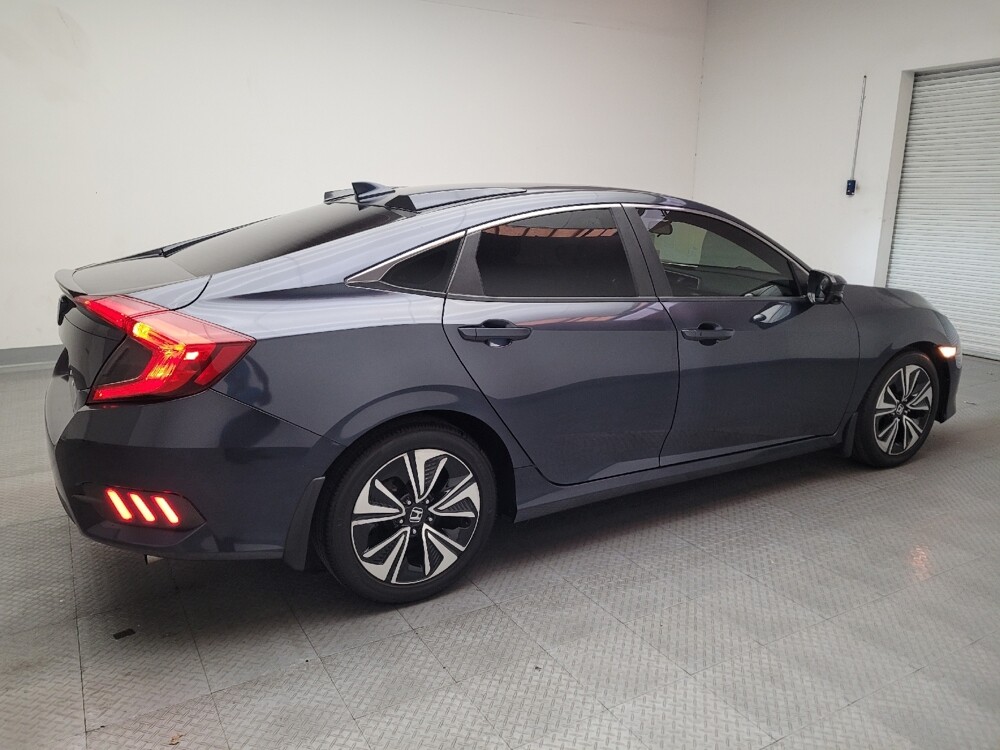 2018 Honda Civic in Riverside, CA 92504 - 18118510 10